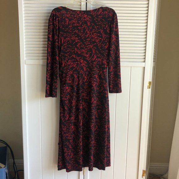 Evan Picone Dress Black and Red Long Sleeve V Neck & Gathering Detail Size 12 - Picture 6 of 10